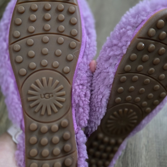 UGG Purple and Tan Fuzzy Slippers - Picture 3 of 4